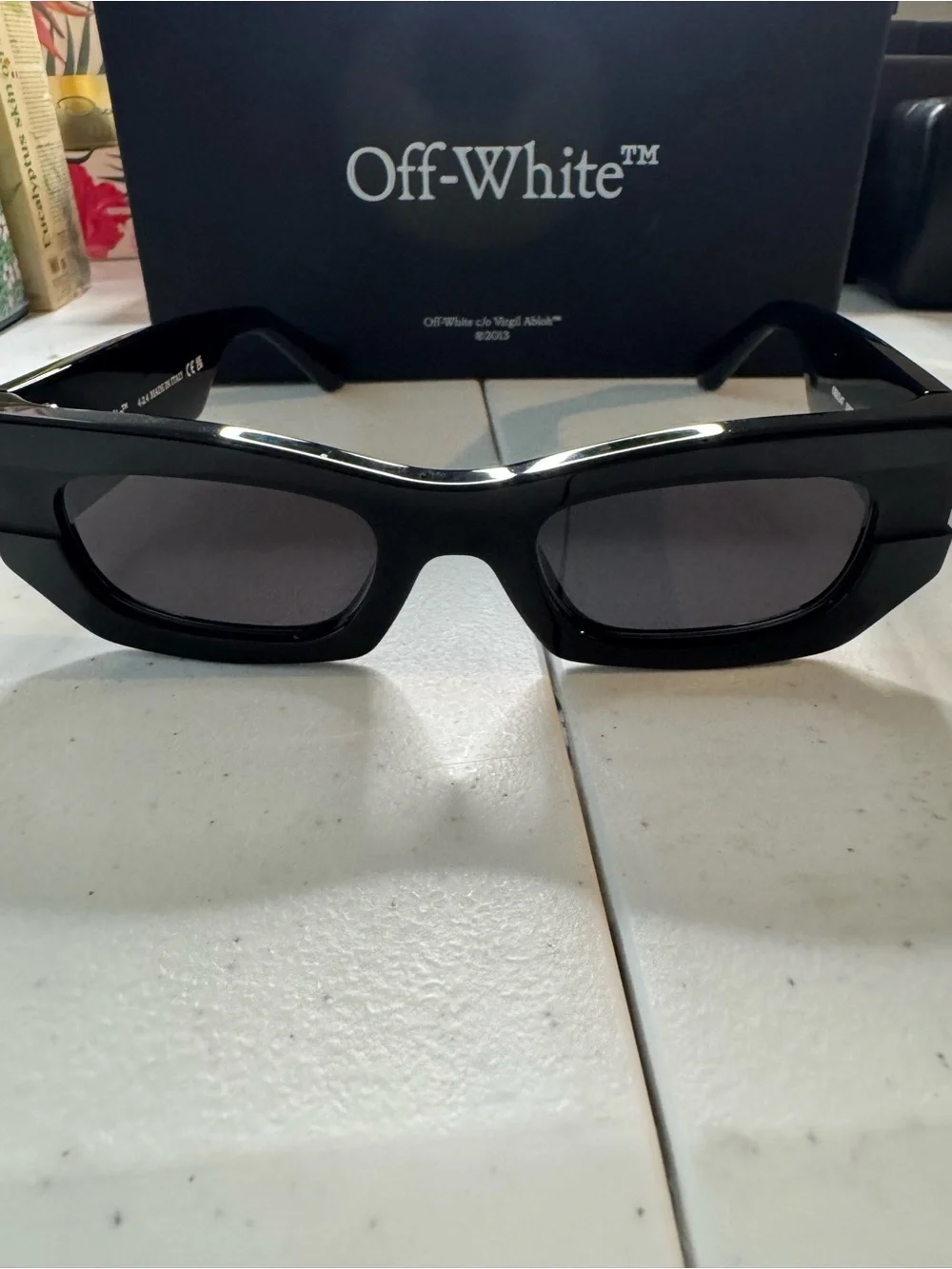 Off-White Belleville Rectangle/Geometric Sunglasses